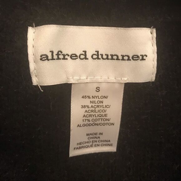 Alfred Dunner Jacket Women's Size Small Black Soft Feather Yarn Lightweight NWT - Picture 9 of 10